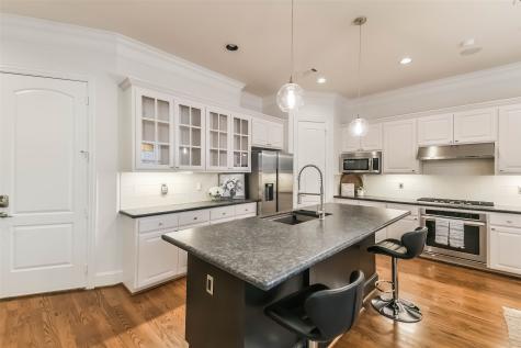 1416 W 21st Street Houston TX 77008