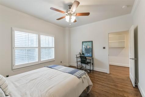 1416 W 21st Street Houston TX 77008