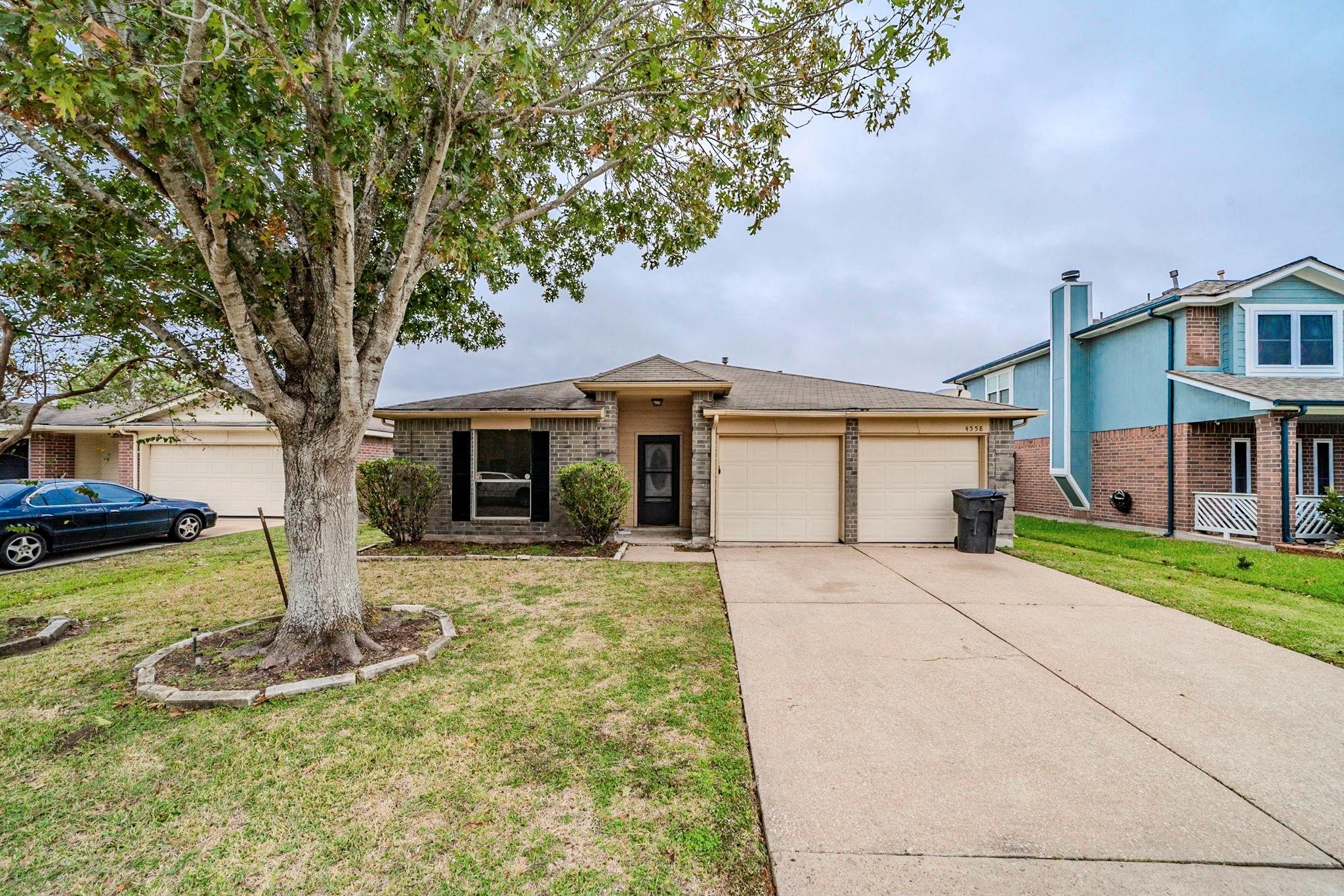 4558 Buckleridge Road Houston TX 77053