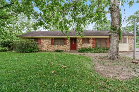 2308 Shanks Road Angleton TX 77515