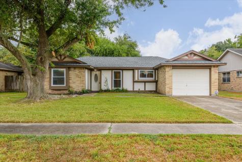 2814 Custer Drive League City TX 77573