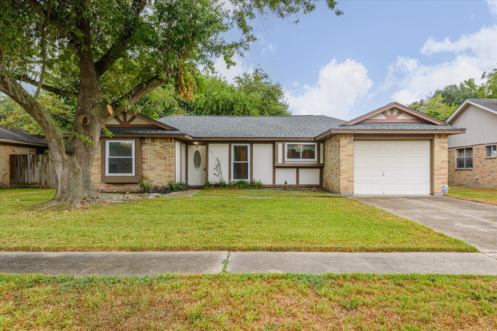 2814 Custer Drive League City TX 77573