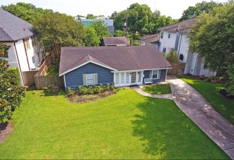 4625 Willow Street Bellaire TX 77401