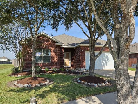3214 Carriage Cove Court Dickinson TX 77539