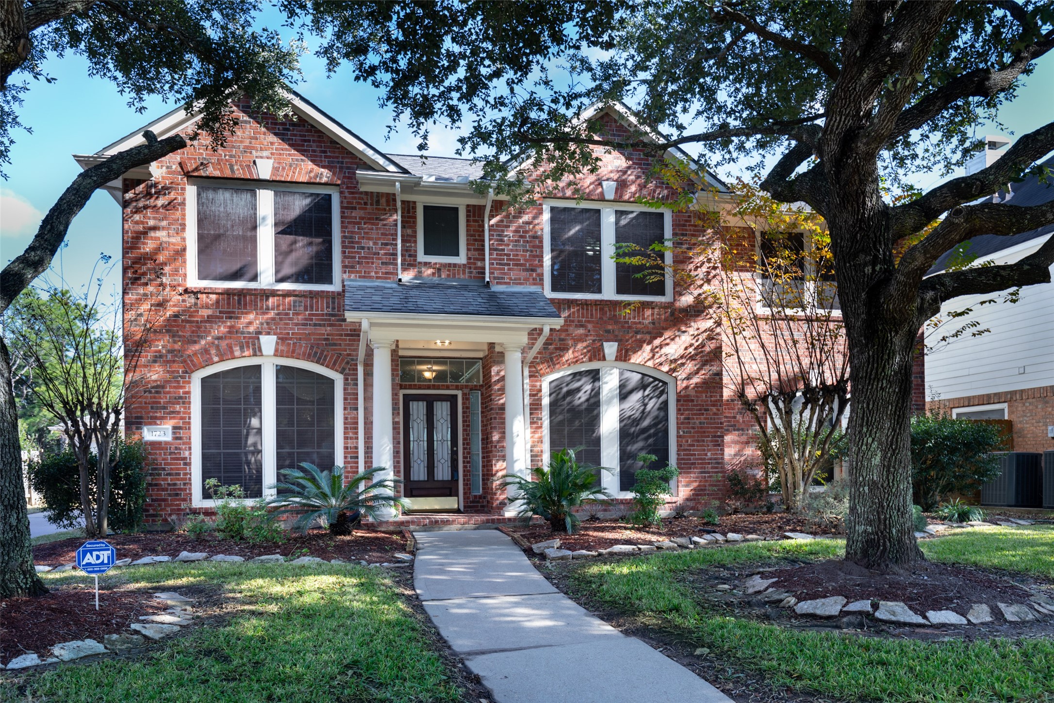1723 Lake Winds Drive Missouri City TX 77459