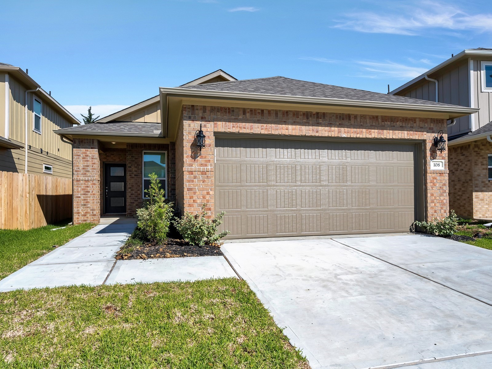 108 Clay Creek Lane Montgomery TX 77316