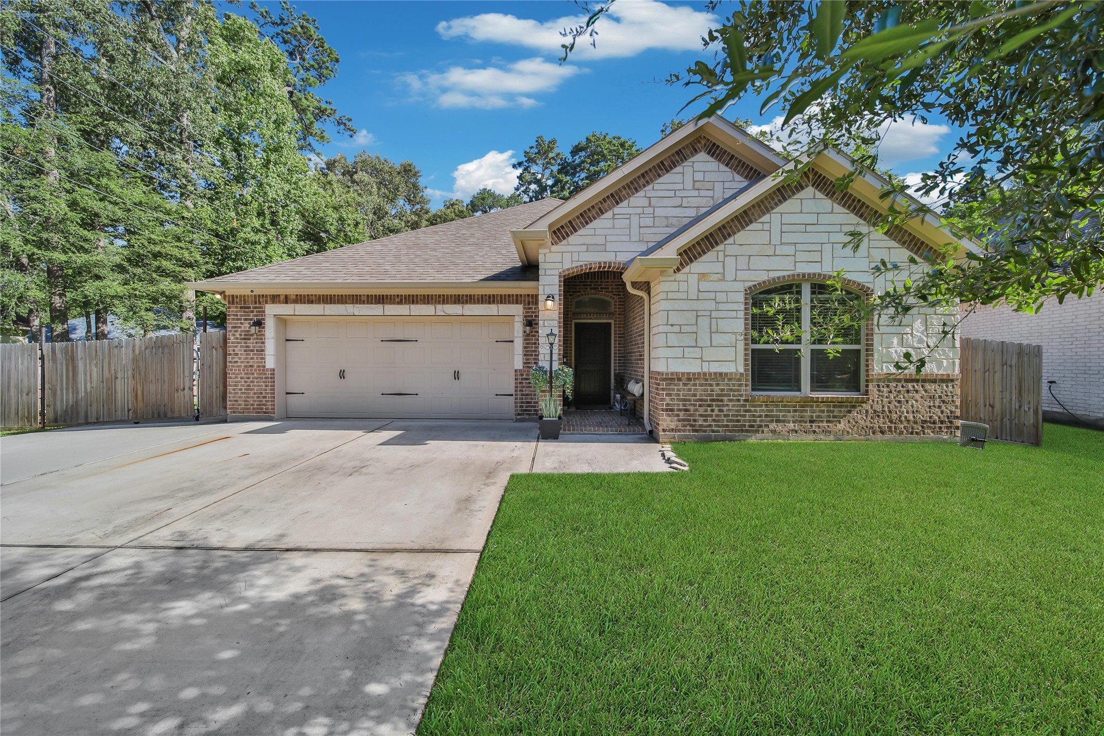 1730 Turnbuckle Way Crosby TX 77532