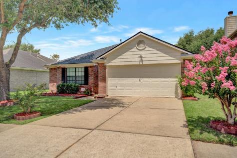 16106 Darwood Court Houston TX 77083
