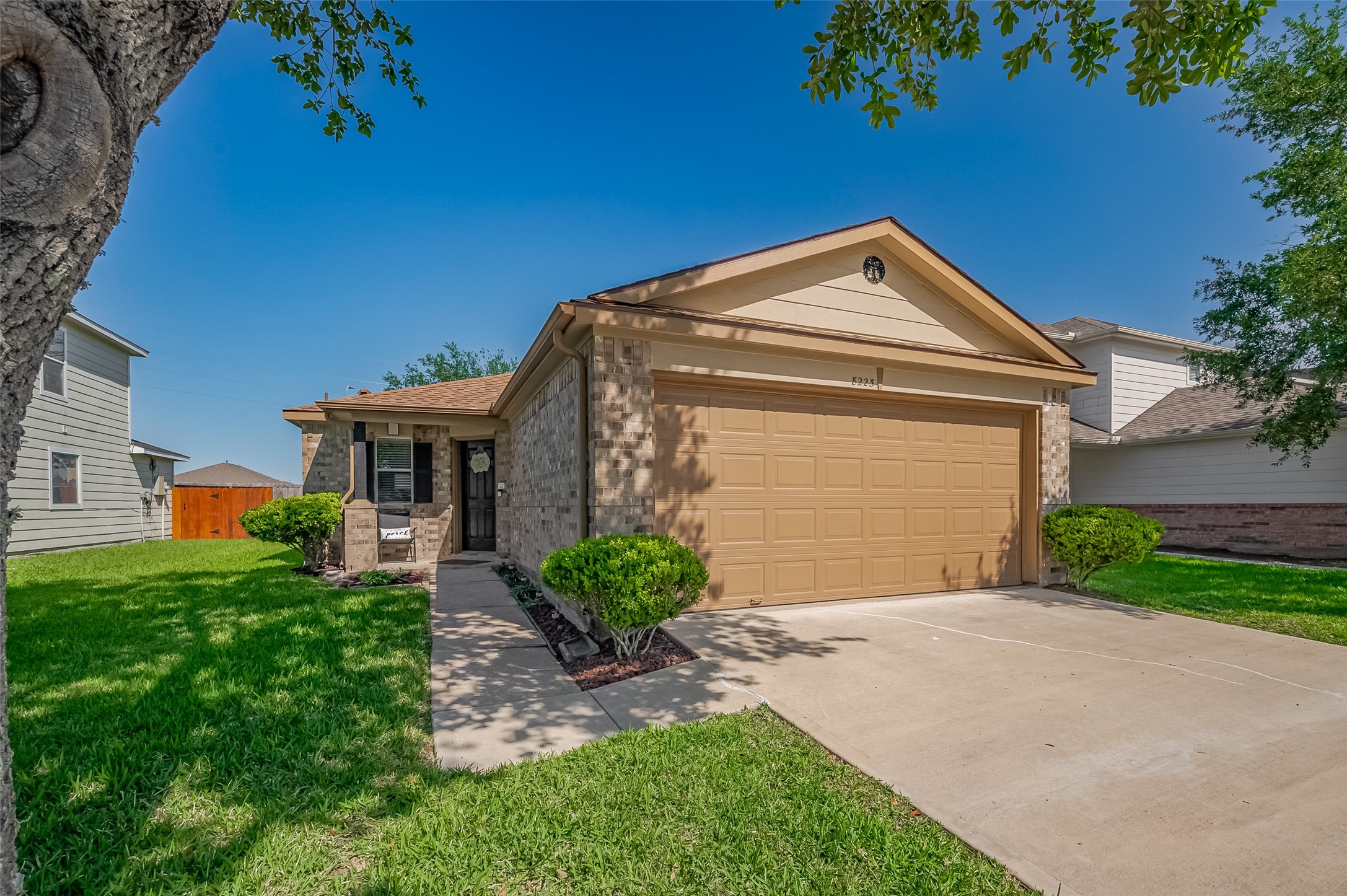 8223 Radial Court Rosharon TX 77583