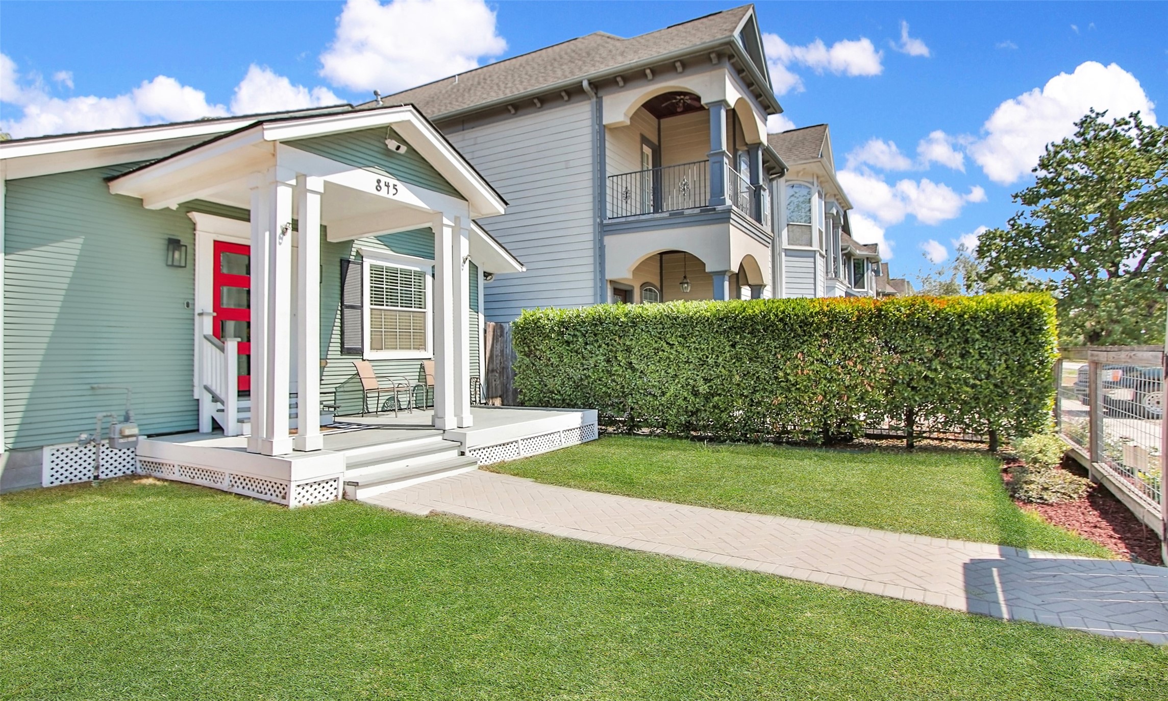 845 W 21st Street Houston TX 77008