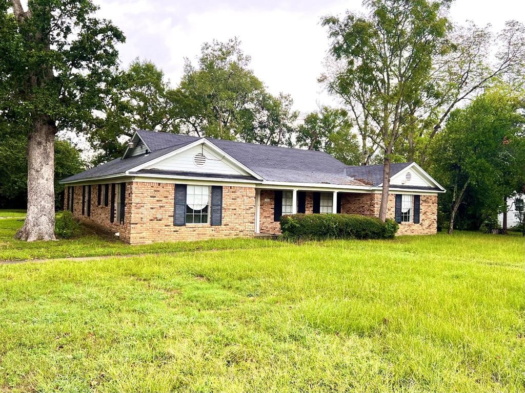 136 S Grace Street Crockett TX 75835