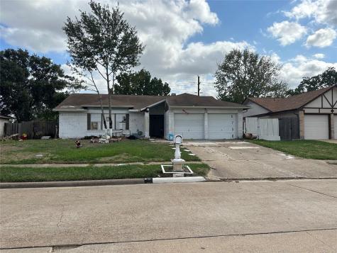 6730 Loch Bruceray Drive Houston TX 77084