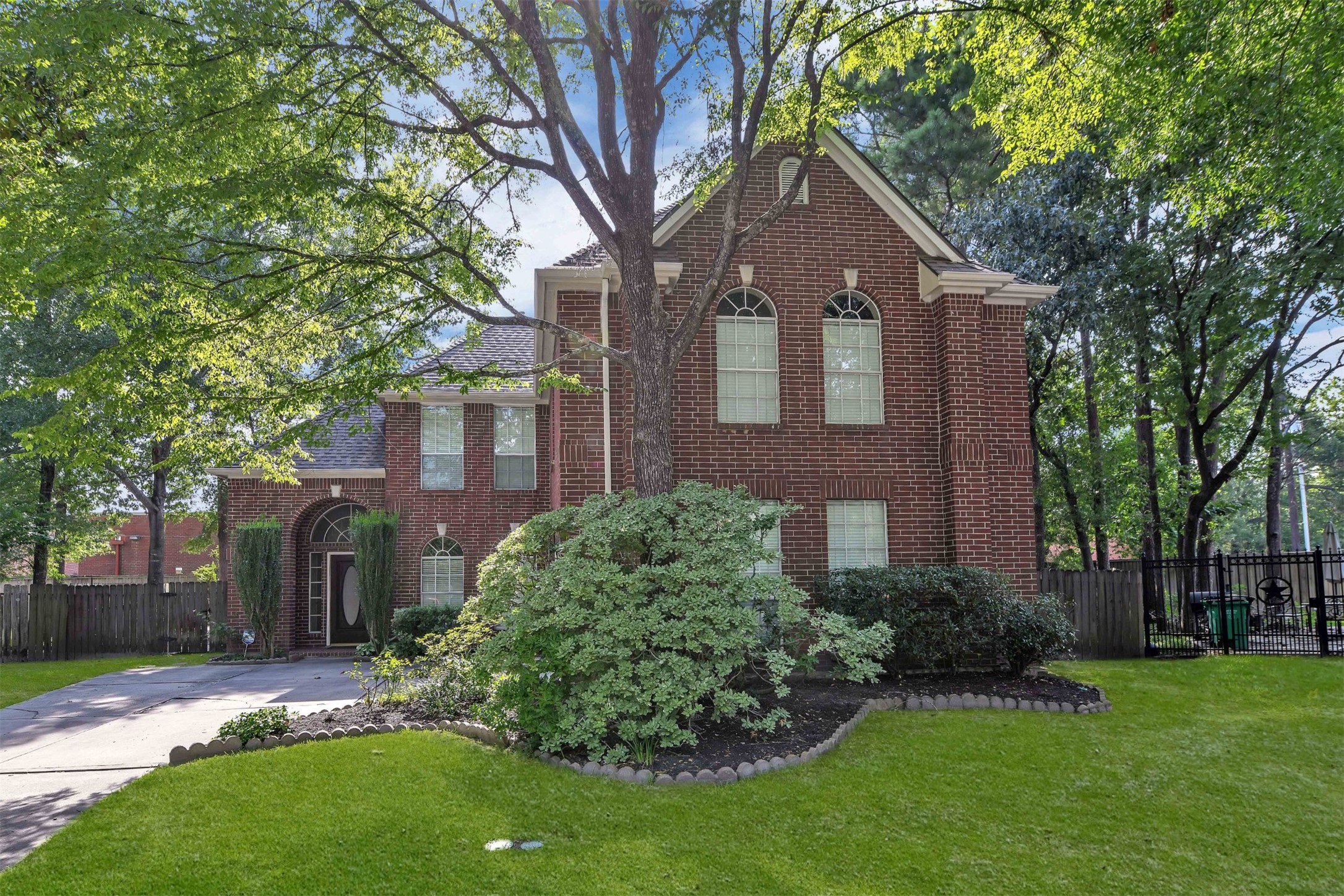 1703 Mills Creek Court Kingwood TX 77339