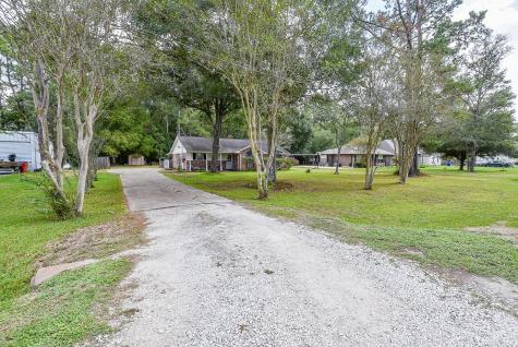 56 County Road 4010 Dayton TX 77535