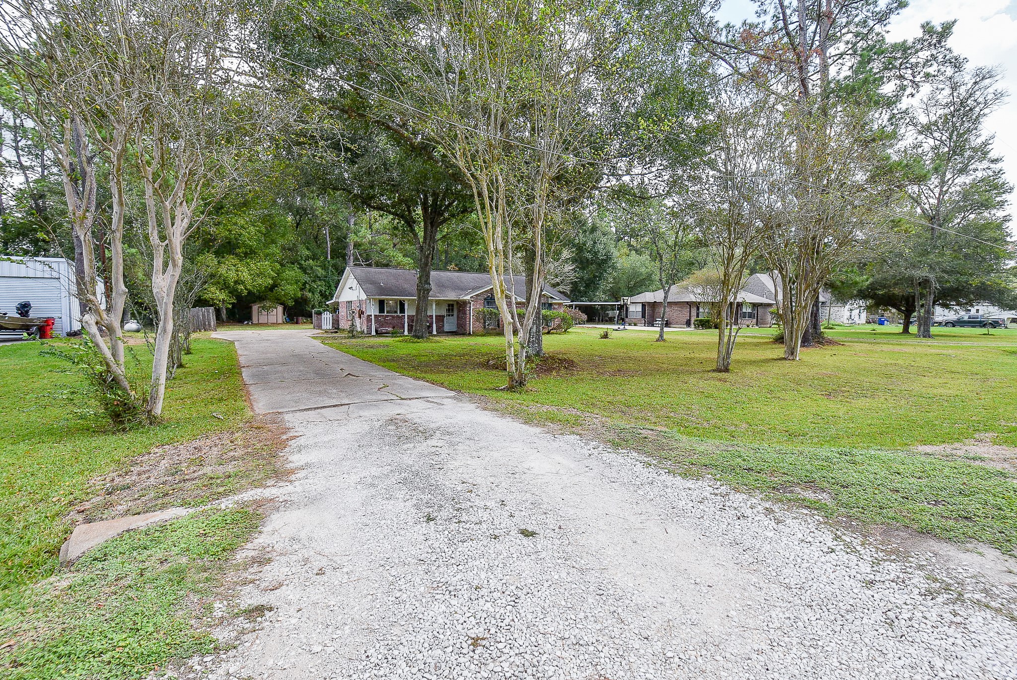 56 County Road 4010 Dayton TX 77535