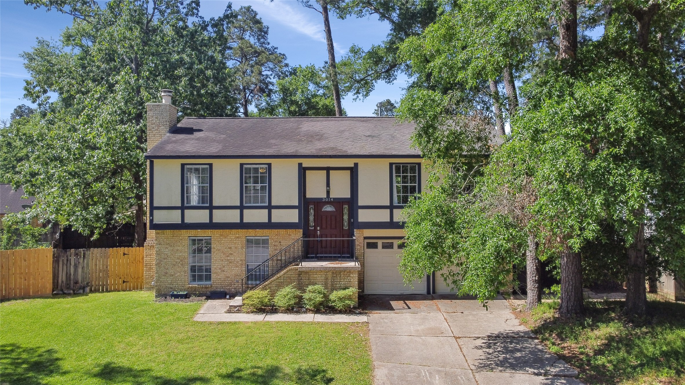 3014 Royal Glen Drive Kingwood TX 77339