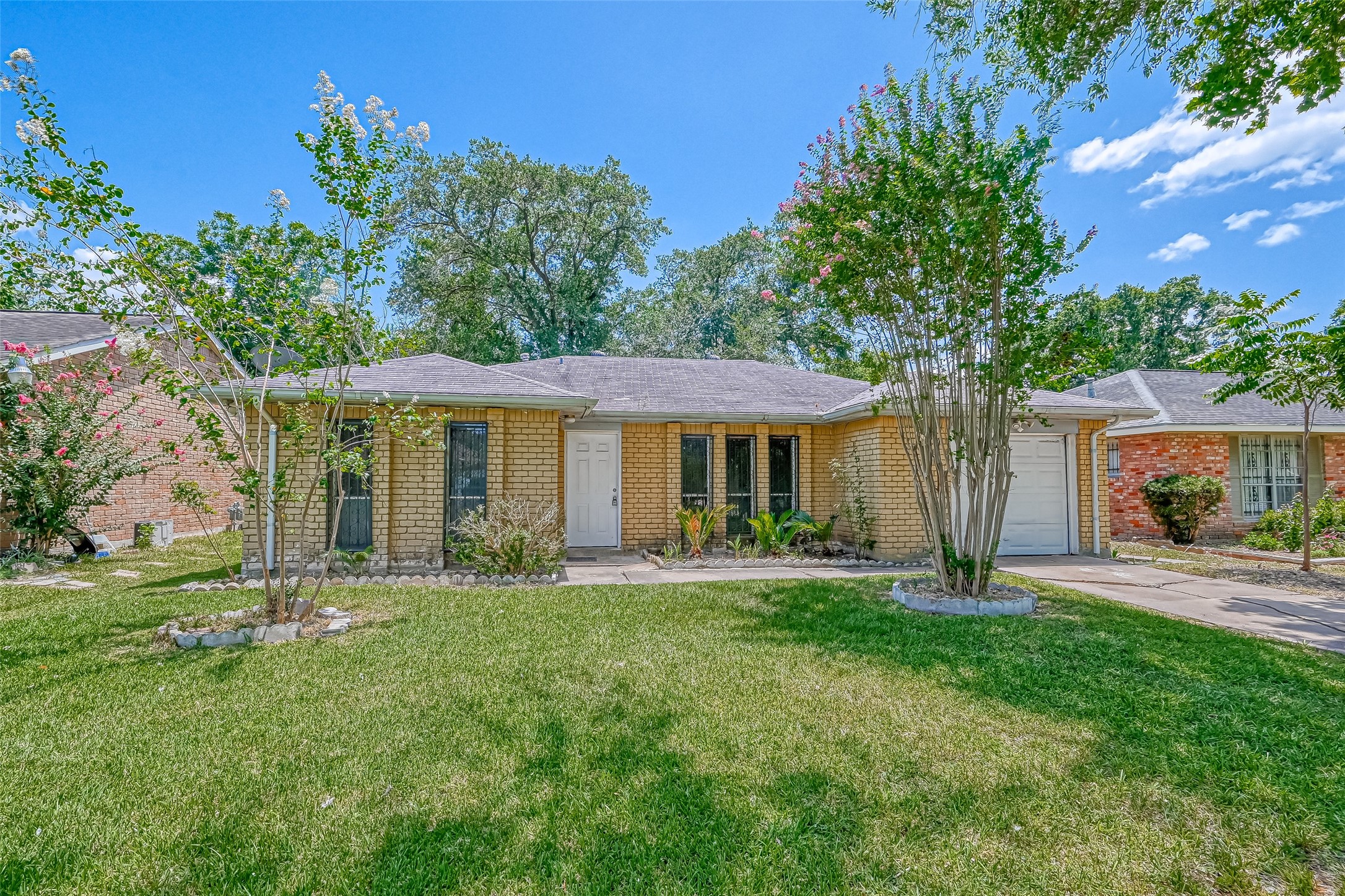 11019 Sandstone Street Houston TX 77072