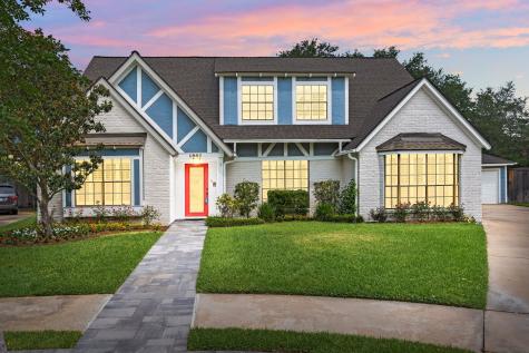 1907 Round Lake Drive Houston TX 77077