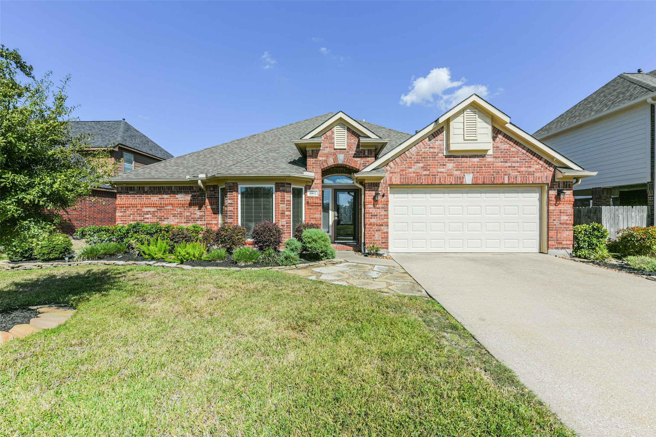 1902 S Carlsbad Lane Deer Park TX 77536