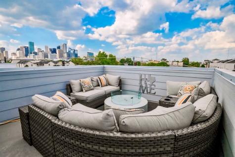 1703 Eado Point Lane Houston TX 77003