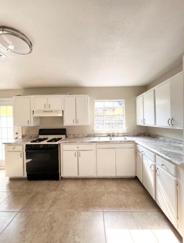 3121 Bond Street Pasadena TX 77503