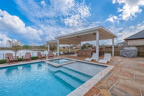 216 Summer Sunrise Drive Katy TX 77493