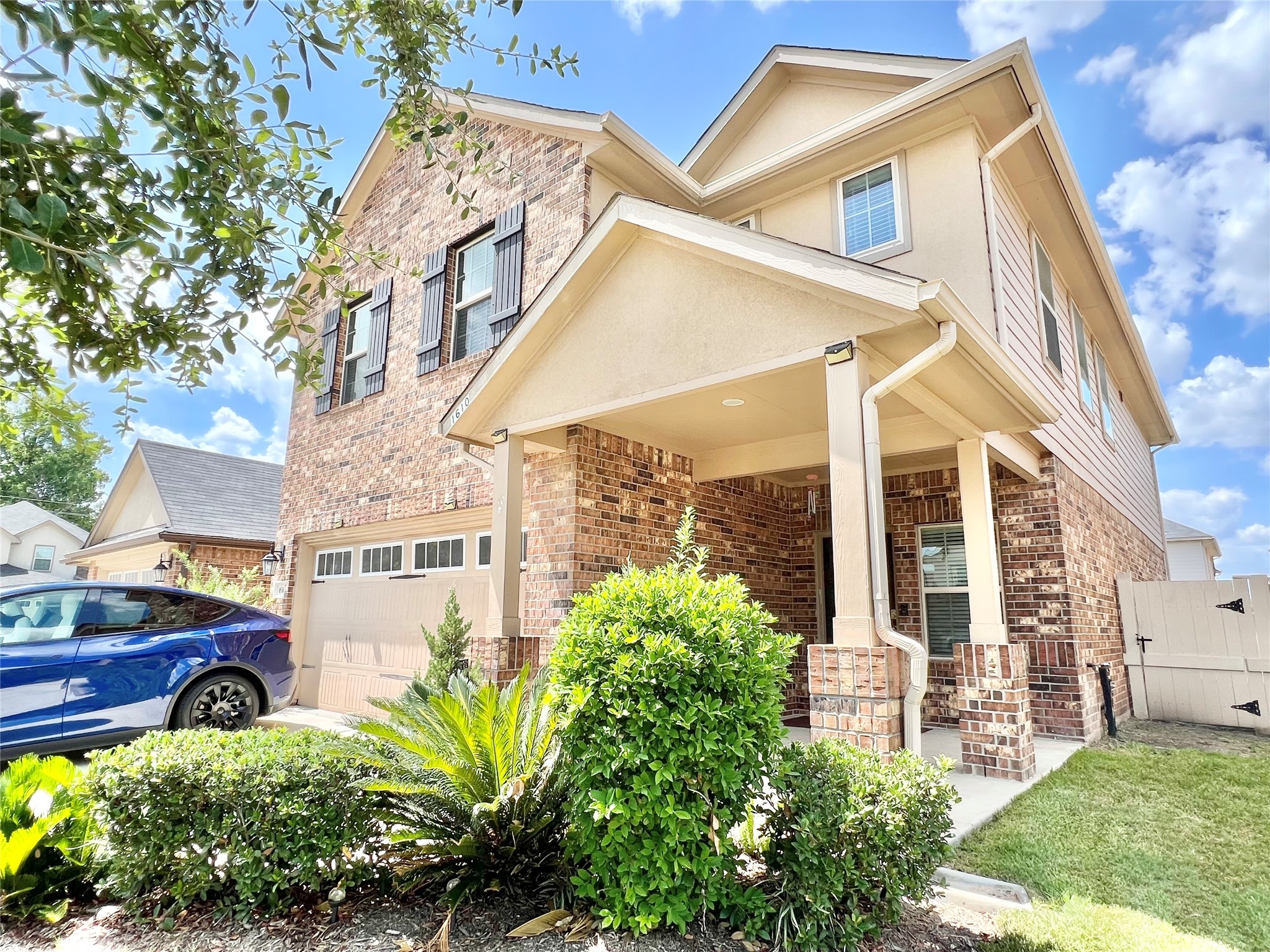 1610 S City Oaks Lane Houston TX 77047