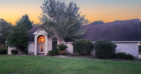 8001 Hills Parkway Montgomery TX 77316