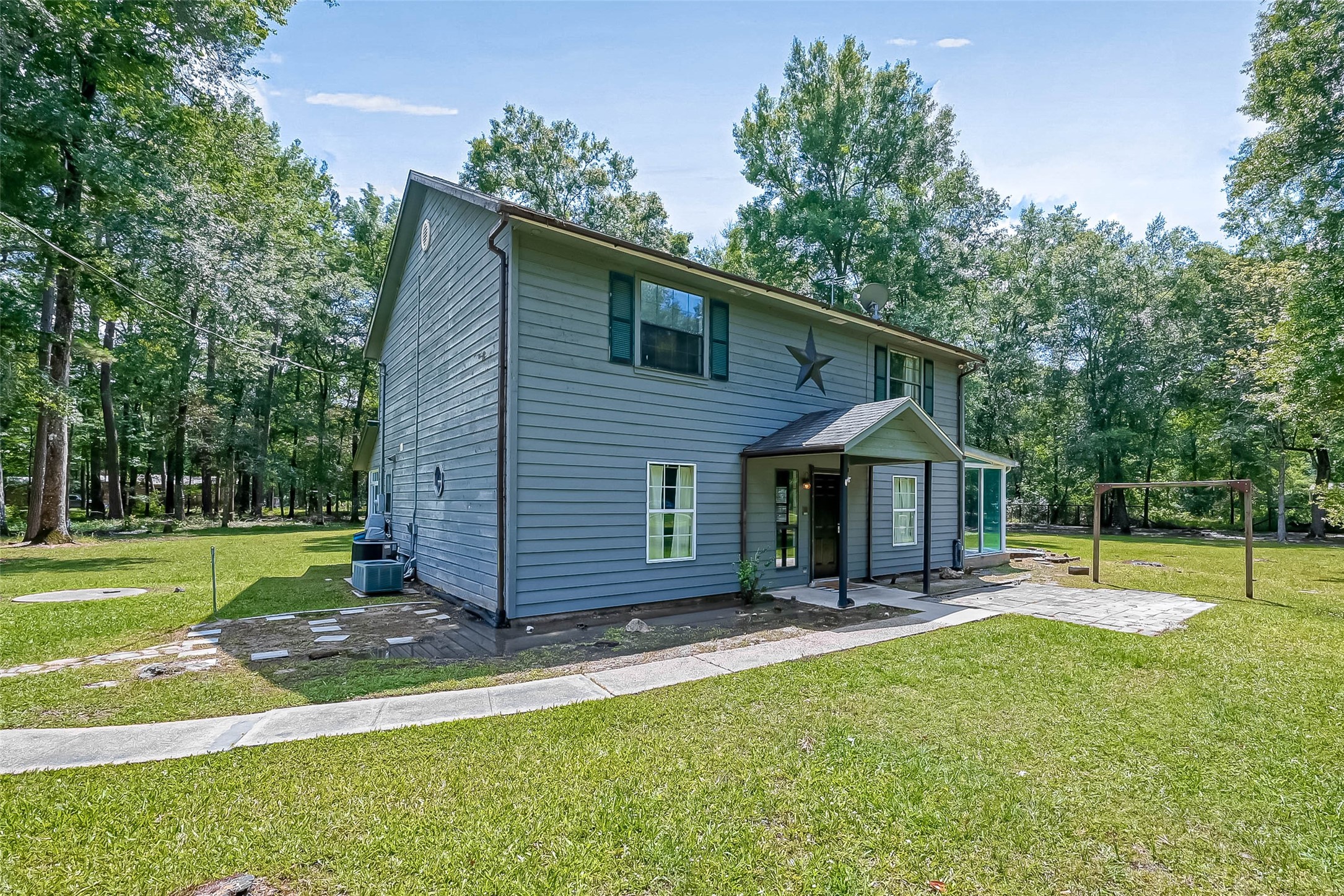 1662 County Road 6474 Dayton TX 77535