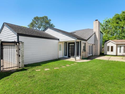 7034 Camino Verde Drive Houston TX 77083