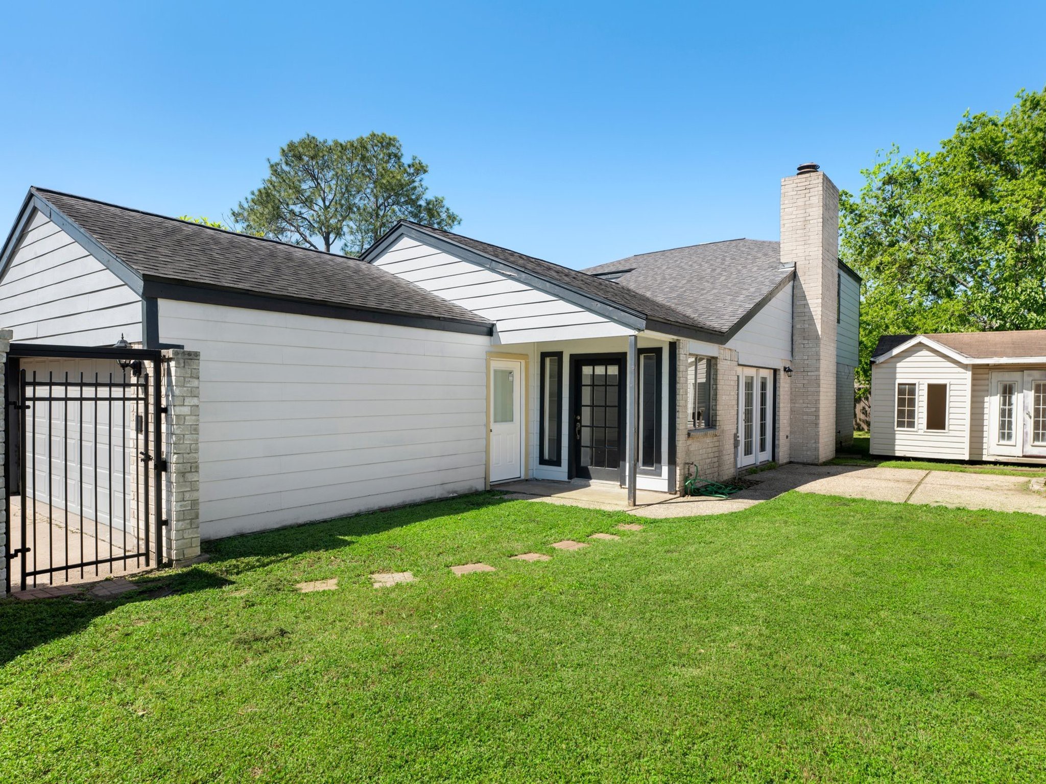 7034 Camino Verde Drive Houston TX 77083
