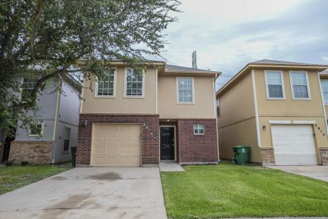 4914 N Cancun Drive Houston TX 77045