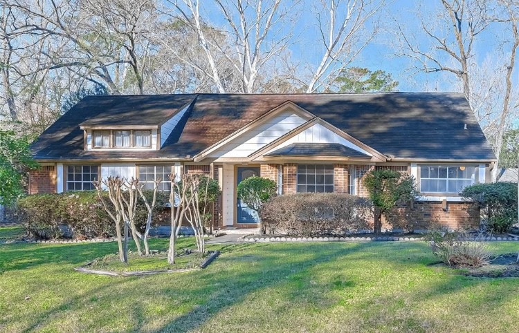 748 Holly Springs Drive Conroe TX 77302