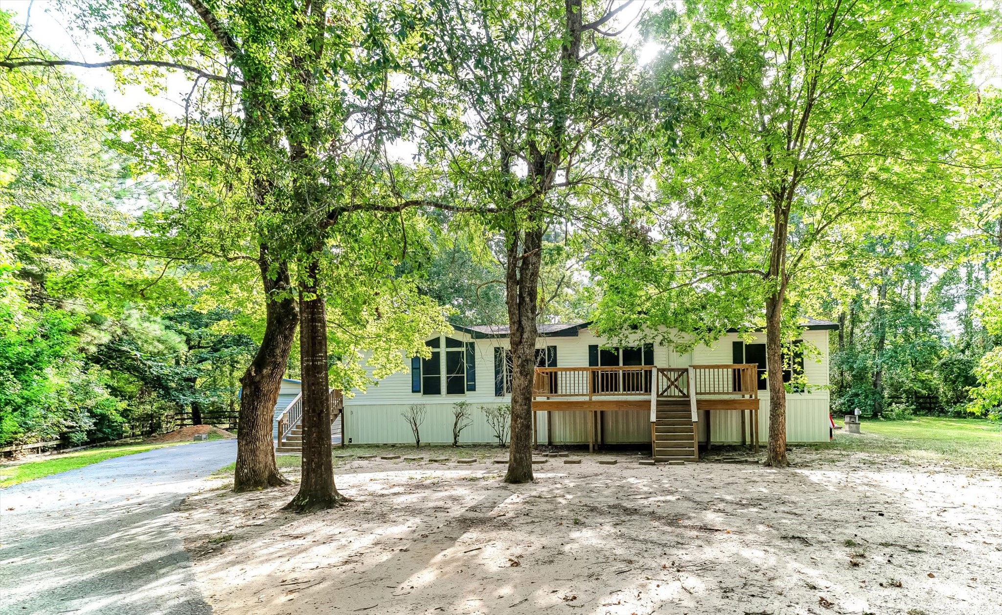 6511 Skylight Lane Magnolia TX 77354