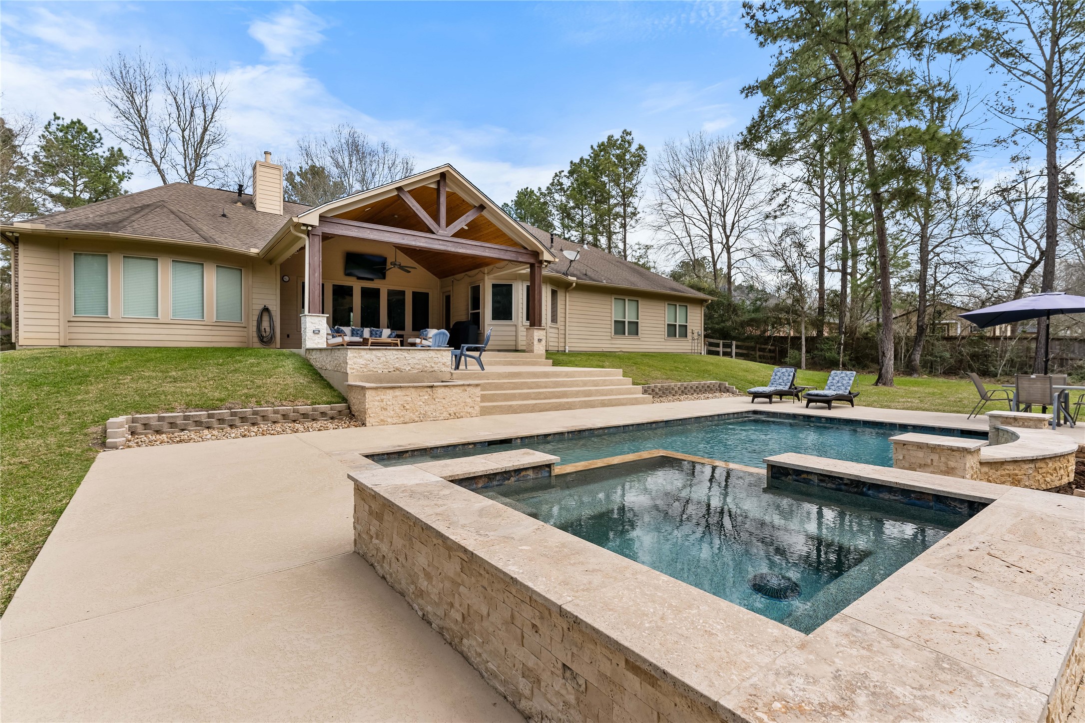 15525 Queen Elizabeth Court Montgomery TX 77316