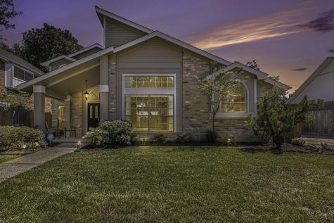 510 Crestwood Drive El Lago TX 77586