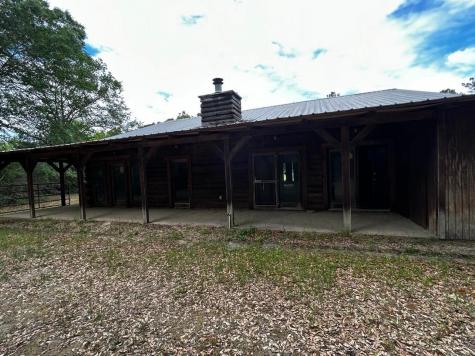 586 County Road 4368 Woodville TX 75979