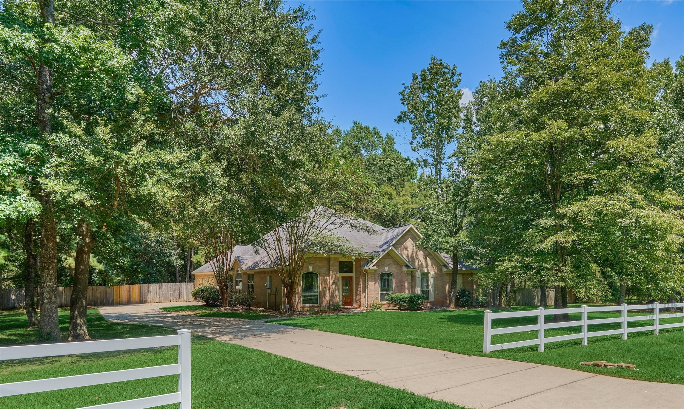 12134 Pin Oak Drive Magnolia TX 77354