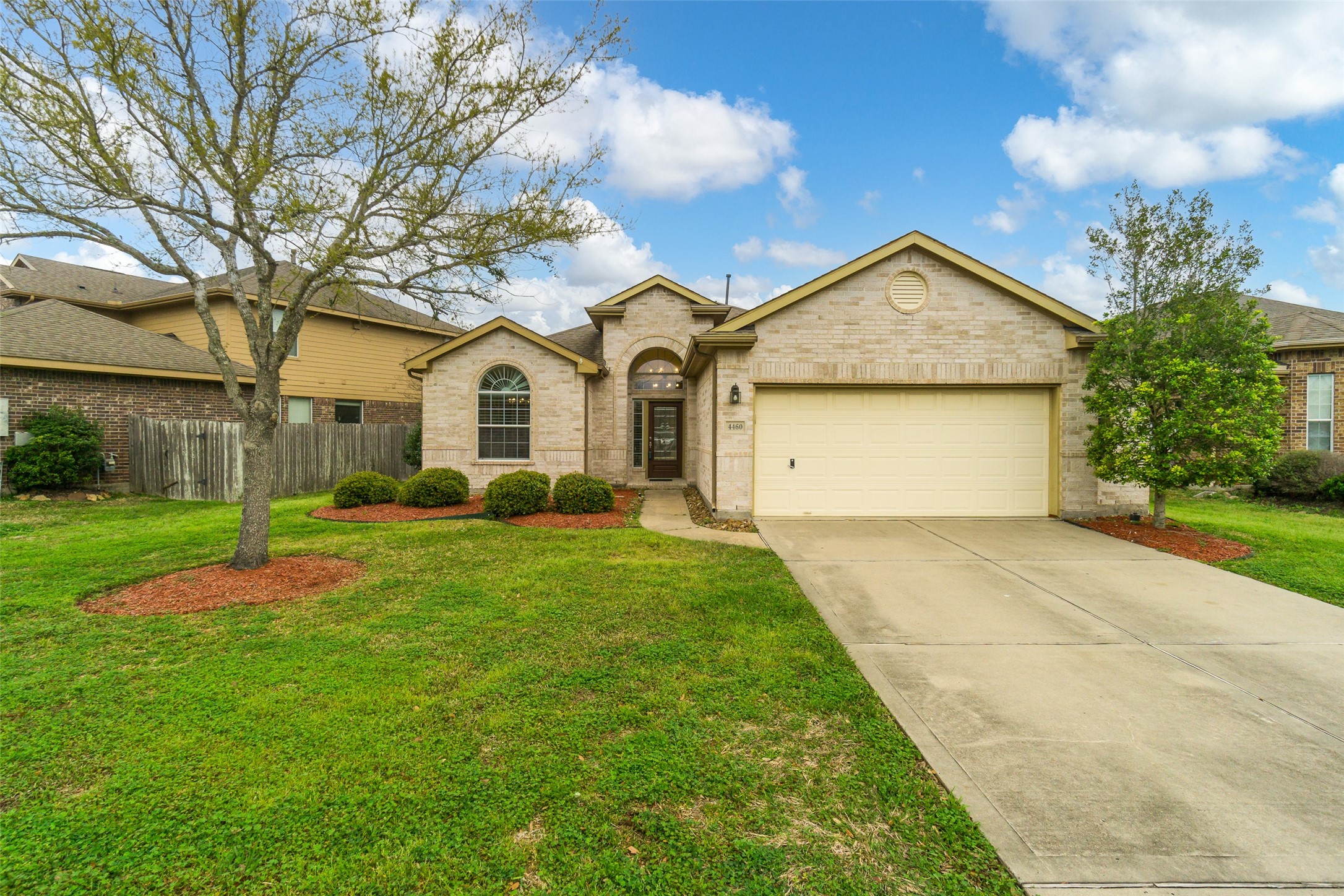 4460 Gran Canary Drive League City TX 77573