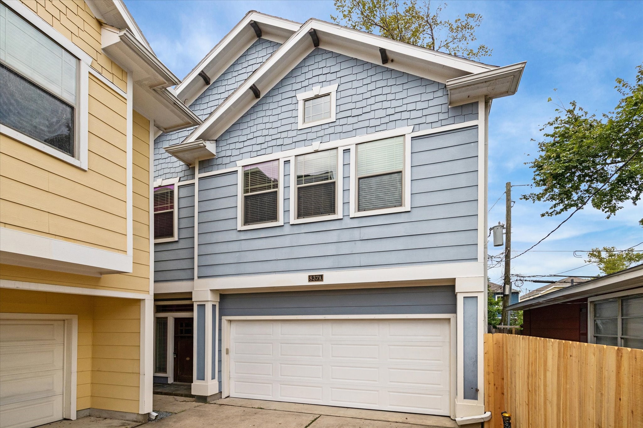837 W 25th Street A Houston TX 77008