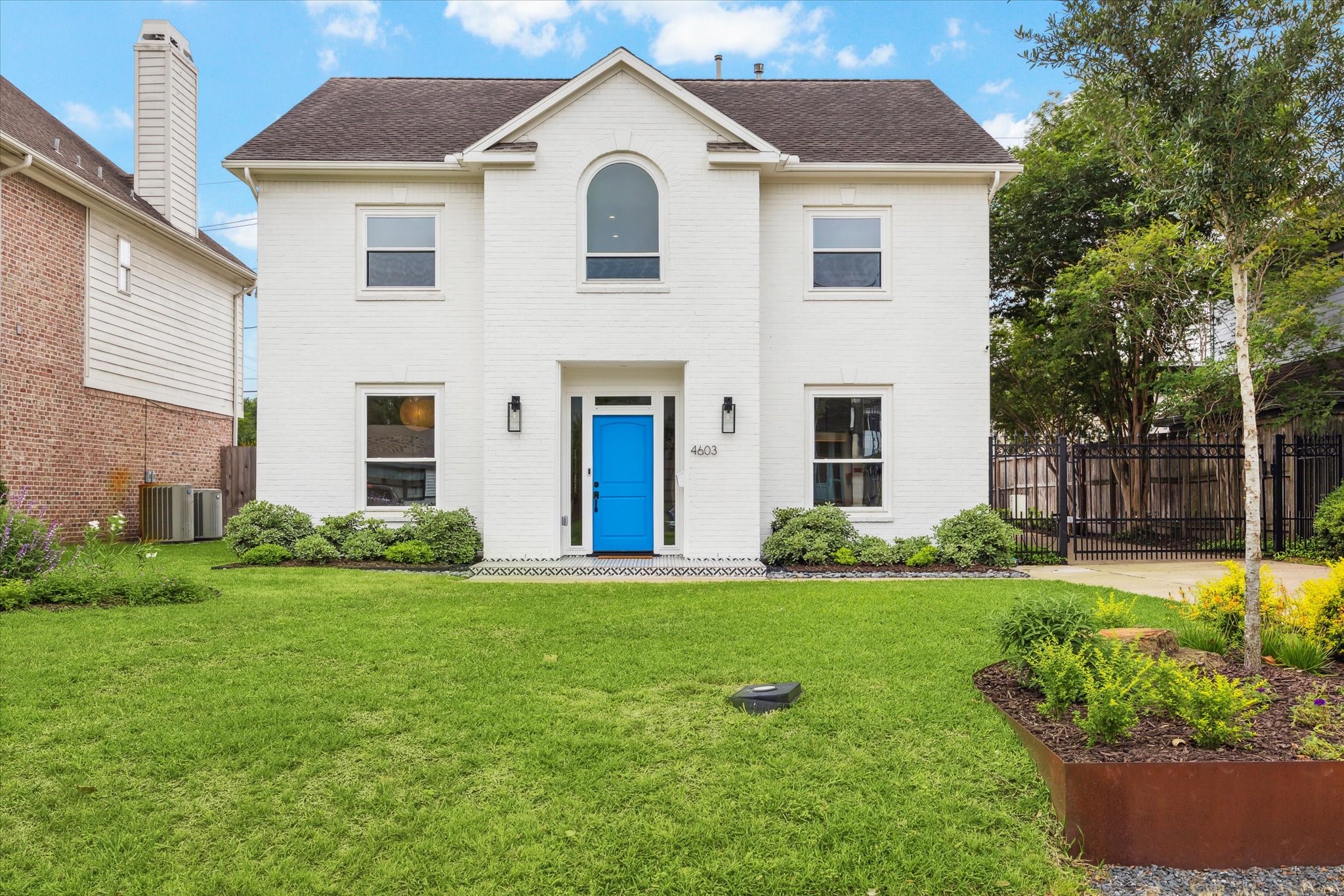 4603 Willow Street Bellaire TX 77401