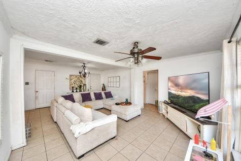 415 Halkies Road Houston TX 77587