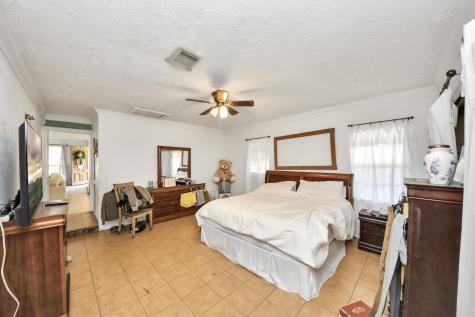 415 Halkies Road Houston TX 77587