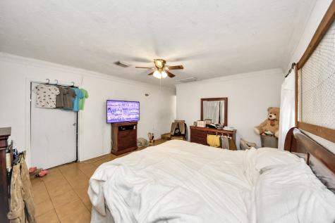 415 Halkies Road Houston TX 77587
