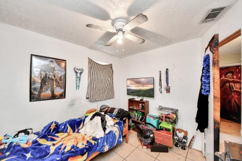 415 Halkies Road Houston TX 77587