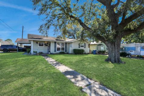 415 Halkies Road Houston TX 77587