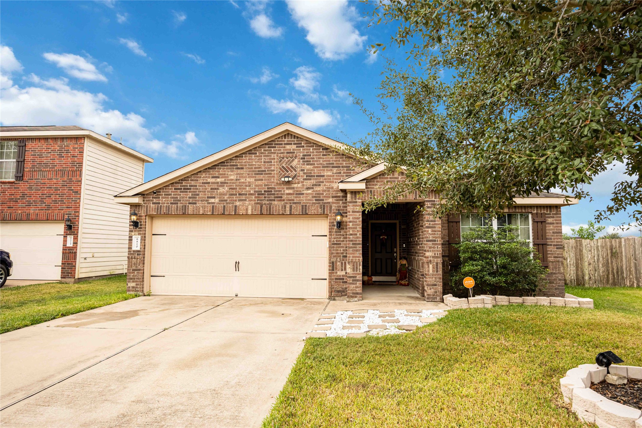 6810 Clover Walk Lane Richmond TX 77469