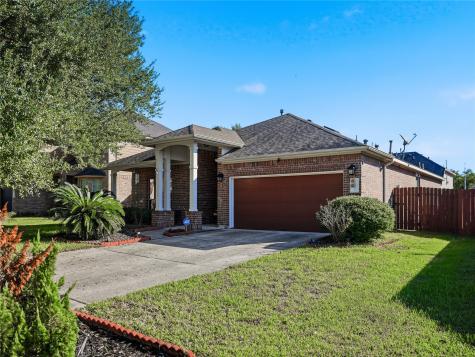 21391 Village Crossing Lane Porter TX 77365