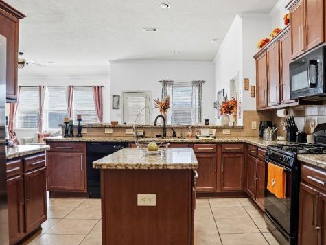 21391 Village Crossing Lane Porter TX 77365