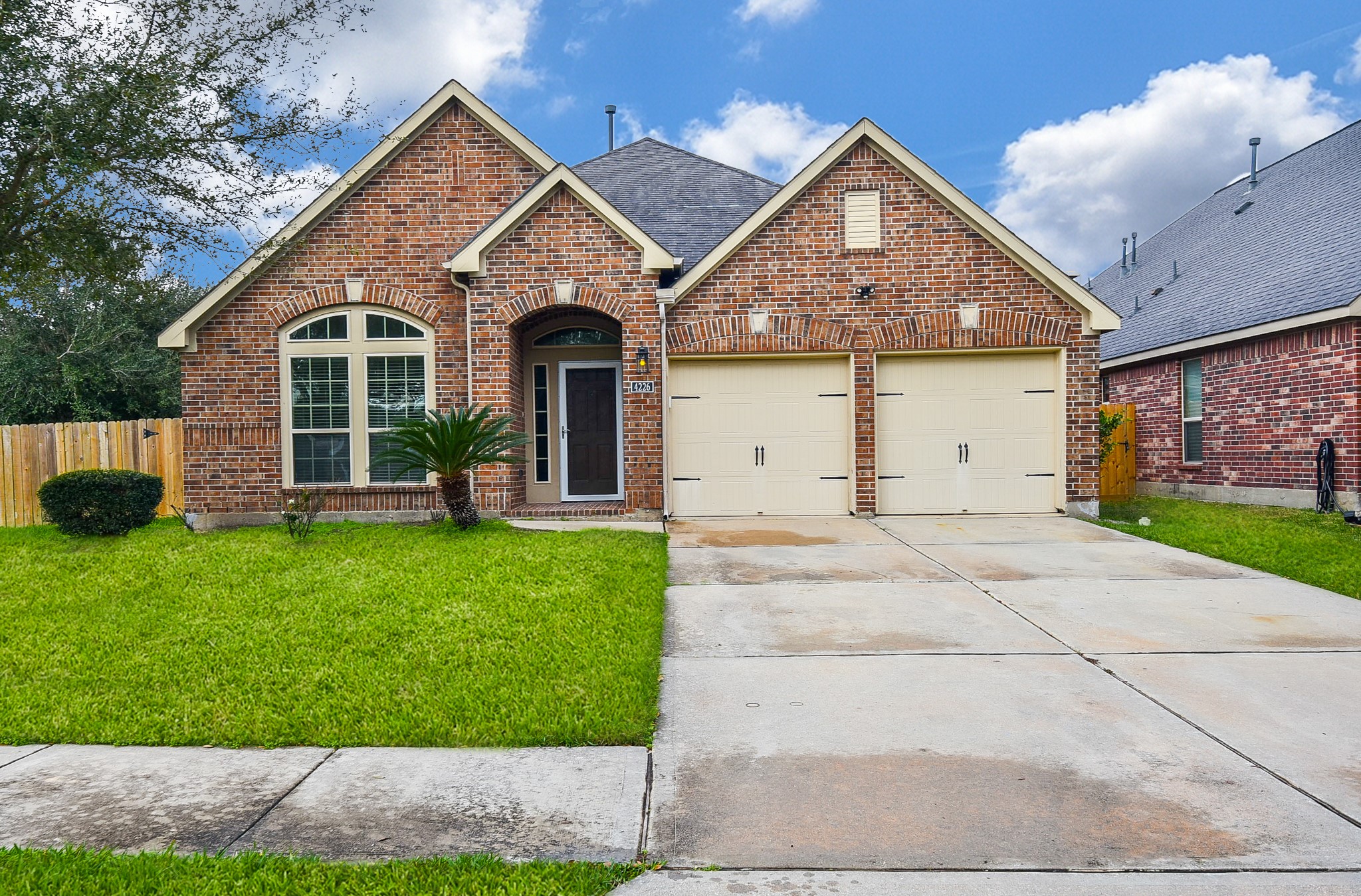 4226 Maplewood Creek Fresno TX 77545